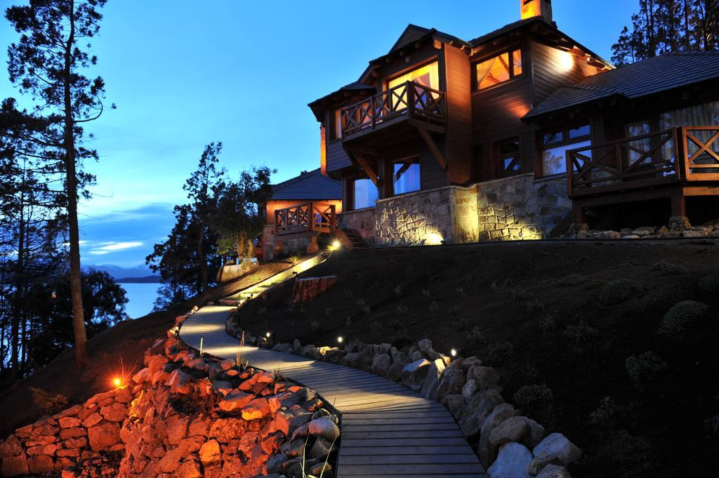 Charming Luxury Lodge & Private Spa Сан-Карлос-де-Барілоче Екстер'єр фото