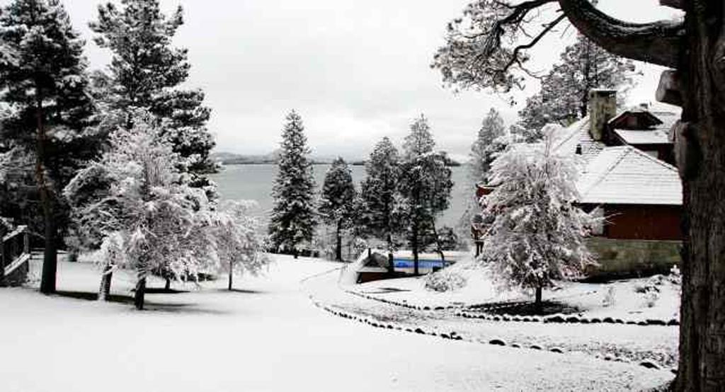 Charming Luxury Lodge & Private Spa Сан-Карлос-де-Барілоче Екстер'єр фото